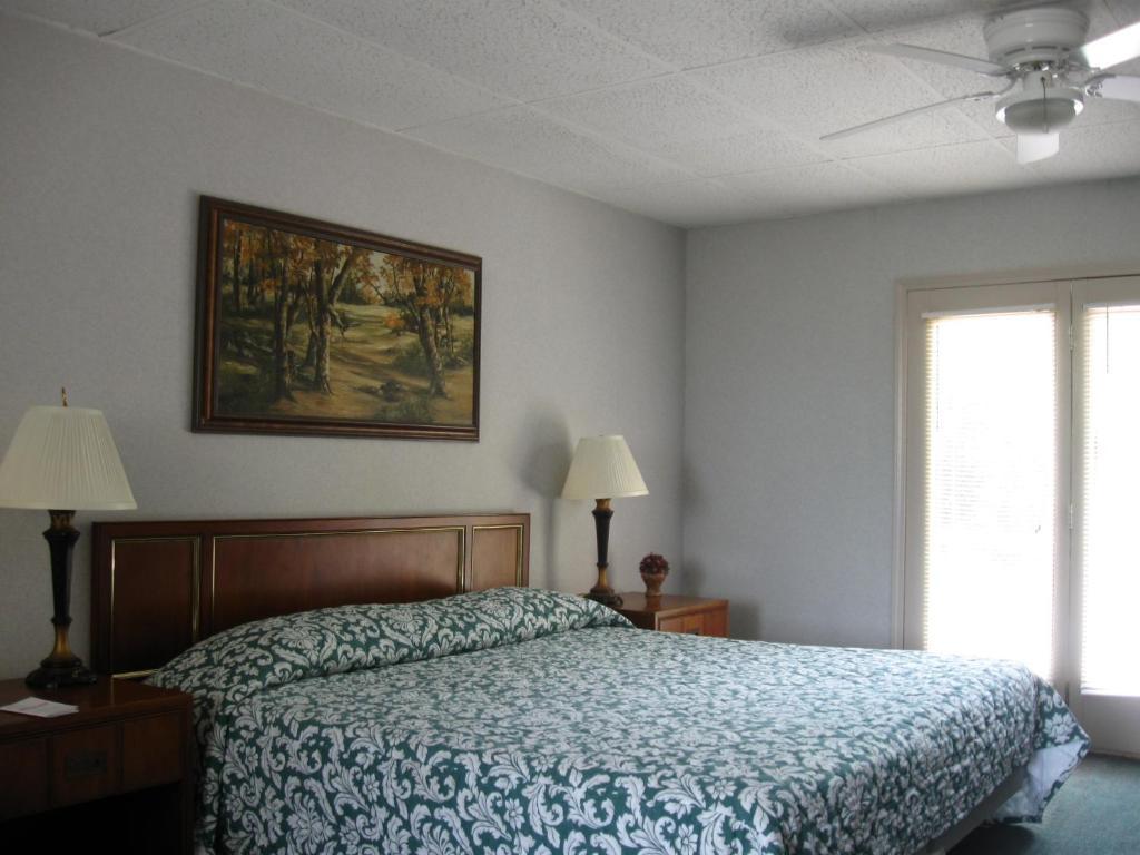 Beaver Lake Lodge Rogers Habitación foto